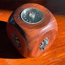 Termometro vintage a forma di cubo da scrivania