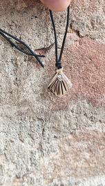 Collana ciondolo conchiglia ventaglio
nomination