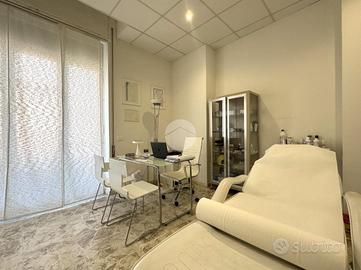 3 LOCALI A MONTEROTONDO