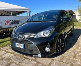 Toyota Yaris 1.4 D-4D 90CV Lounge-2015"IMPECCABIL