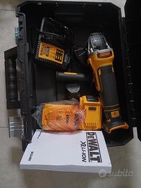 smerigliatrice Dewalt