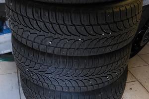 Bridgestone 215 60 17 96h