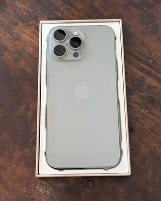 16 Pro Max 256GB Titanio Naturale (Nuovo)