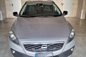 Volvo v40 cc (2012-2020) - 2013