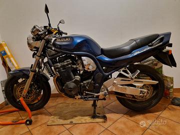 Suzuki bandit 1200