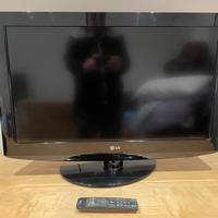 TV LCD LG 32LD320-ZA usato 32 pollici