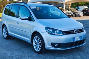 Volkswagen Touran 1.6 TDI Comfortline 7 POSTI