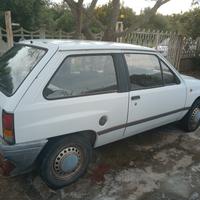 ricambi Opel Corsa A 1000 3 porte 1989