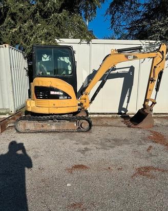 Miniescavatore CATERPILLAR 303.5