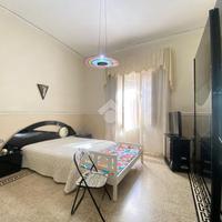 2 LOCALI A GRUMO NEVANO