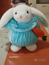 peluche coniglio