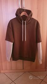 felpa con cappuccio 