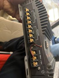 Amplificatore auto