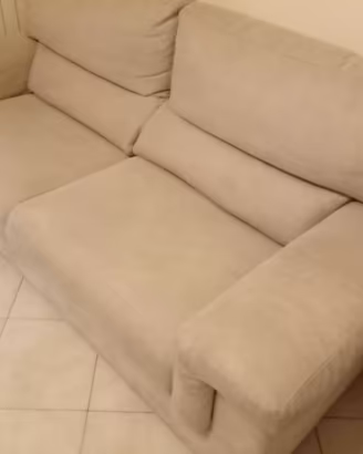 Divano grigio "Poltrone e Sofà" 