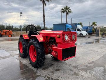 Trattore Valpadana vigneto 30 cv con fresa