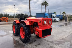 Trattore Valpadana vigneto 30 cv con fresa