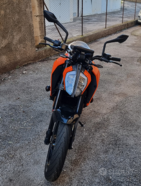 Ktm duke 125