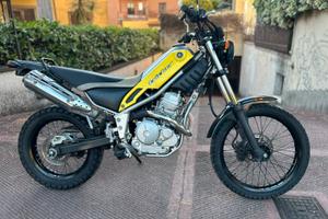 Yamaha xg 250 Tricker da restaurare