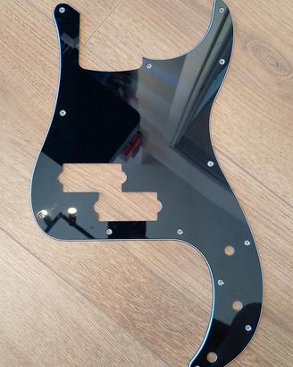Fender Precision Bass 3-Ply Black Pickguard 