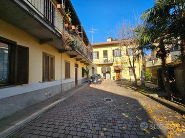 CASA DI CORTE A CORBETTA