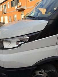 Iveco Daily 35C18 3.0 180 CV