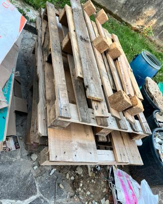 gratis bancali a melegnano solo ritiro