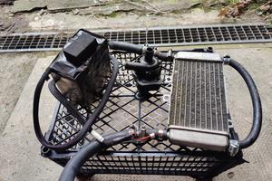 Kit batteria pompa acqua radiatore scooter/moto