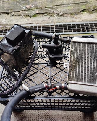 Kit batteria pompa acqua radiatore scooter/moto