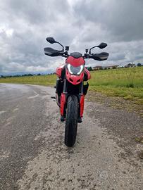 Ducati hypermotard 950