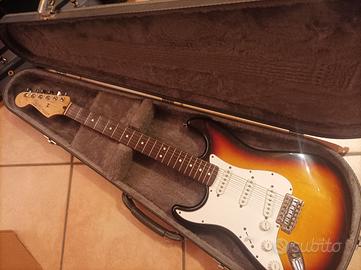 Fender Stratocaster MIM messicana chitarra mancina