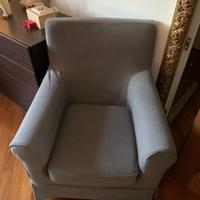 Poltrona grigio scuro