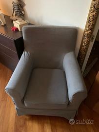 Poltrona grigio scuro