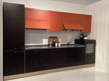 Cucina Rovere e laccato