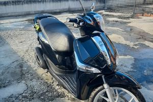 Piaggio Liberty 