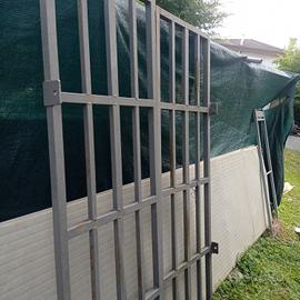 Cancello ferro entrata , due antecasa secondaria