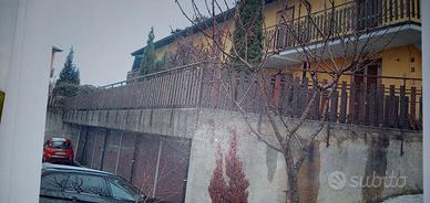 Bilocale in condominio a schiera
