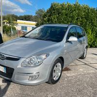 HYUNDAI i30 2ª serie -1.6 CRDI Anno 2009