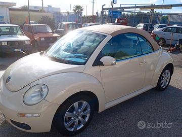 Volkswagen New Beetle 1.6 Cabrio ASI