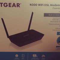 Modem router Netgear N300