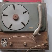Giradischi portatile Gutex anni 60