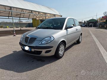 Lancia Ypsilon diesel 1.3 Mjt 75Cv