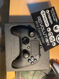Nacon Revolution Pro  Controller usato