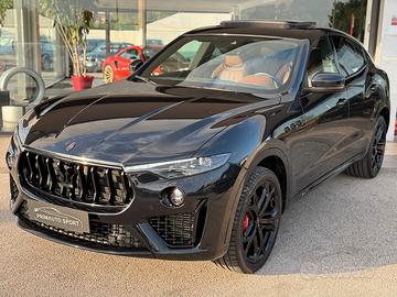 Maserati Levante STRAFULL ESEMPLARE POCHISSIMI KM
