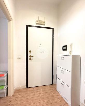 2 LOCALI A ROMA