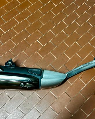 Scarico Tmax 530