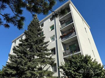 3 LOCALI A TRIESTE