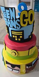 Torta compleanno scenografica