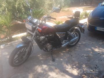 moto honda custom vt 500