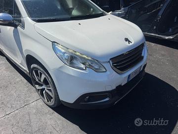 Peugeot 2008 motore 9H06 1.6 tdi cambio 5 marce