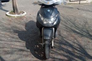 Piaggio Beverly 250 s